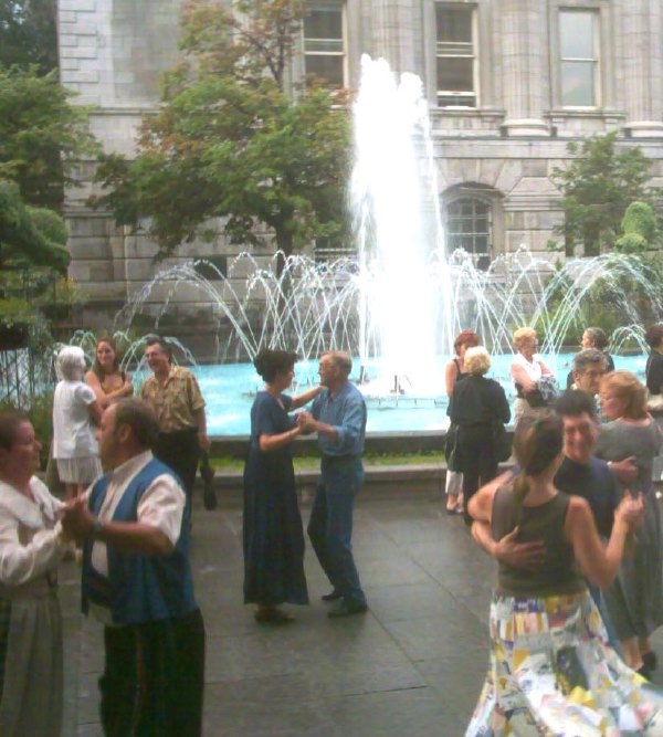 Animation à la place Vauquelin